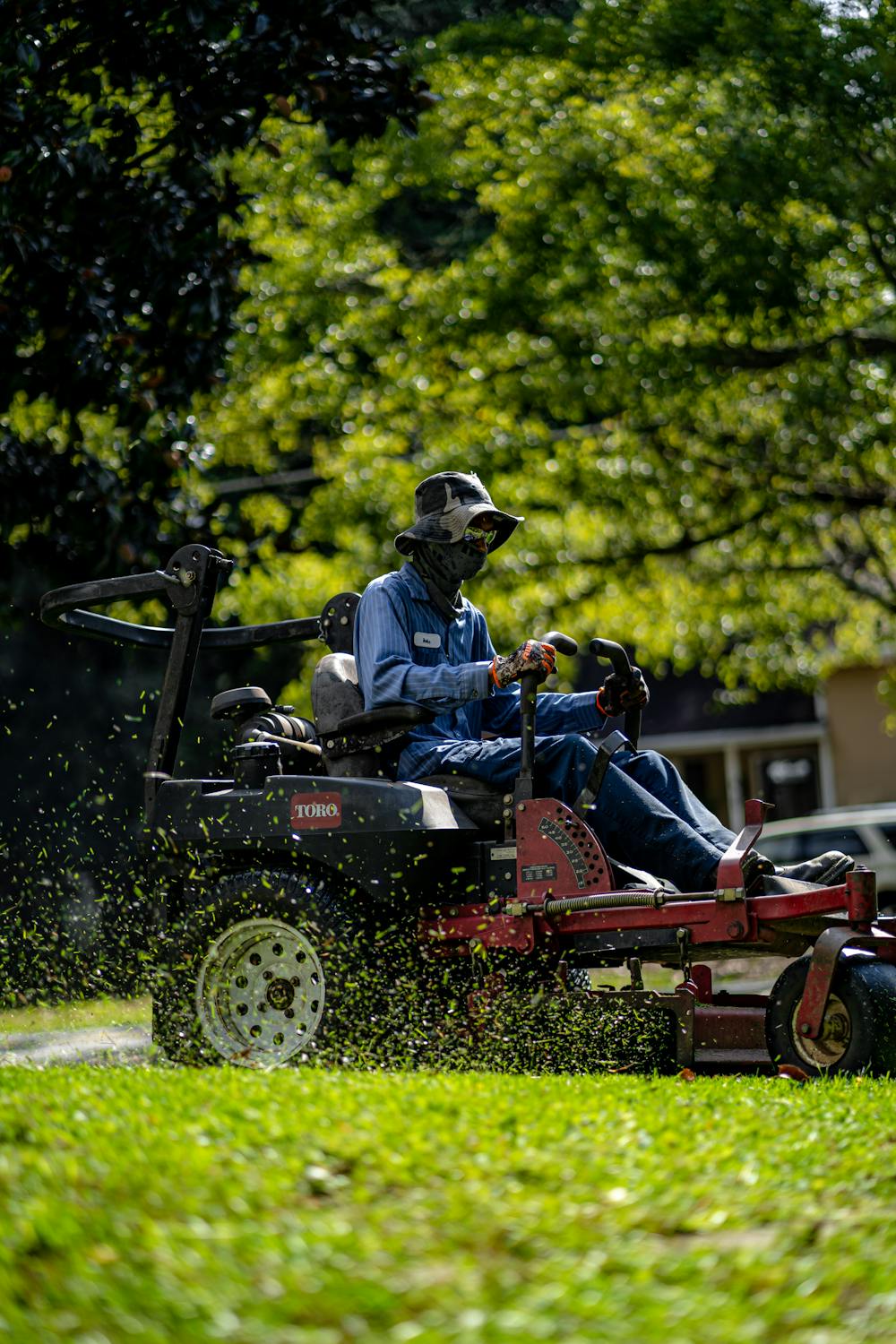 Weekly landscaping lawn maintenance plans oak ridge nj
